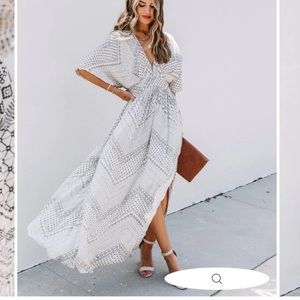 VICI SLOAN POCKETED KIMONO MAXI DRESS Large